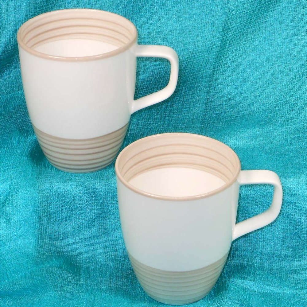 2 new Villeroy & Boch Germany Artesano Nature Beige coffee mugs